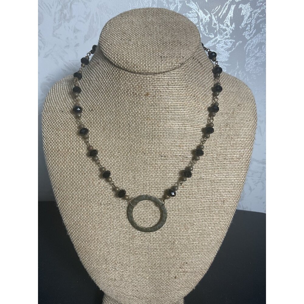 Vintage Style Black Beaded Necklace With Circle Pendant & Lobster Clasp